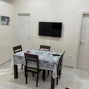 Maison Del Trianon Appartamento Napoli